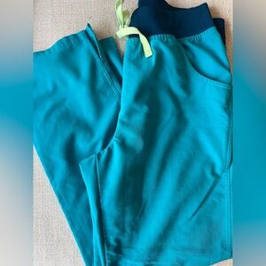 FIGS TEAL KADE SCRUB PANTS - Medium